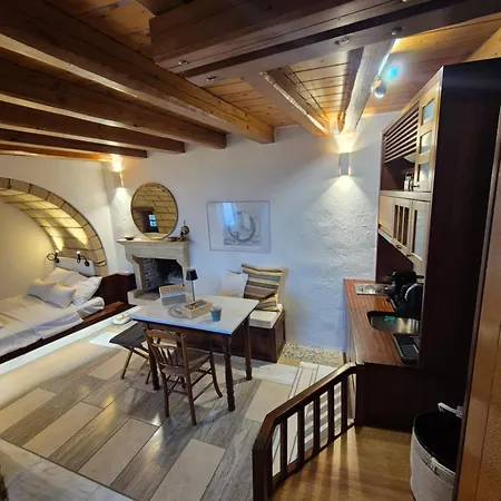 Monolithos 3* Monemvasia