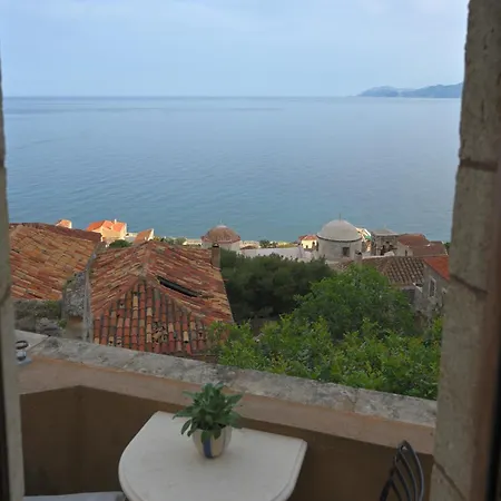 Hotel Monolithos Monemvasia