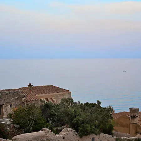 Hotel Monolithos Monemvasia