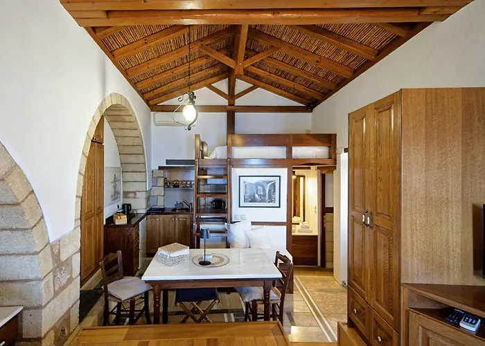 Monolithos Отель 3*