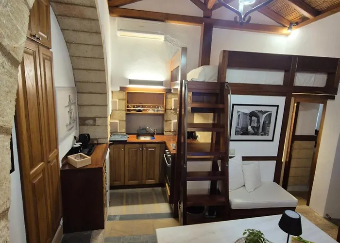 Monolithos Отель 3*